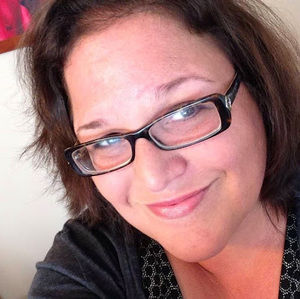 Meet your Posher, Cara